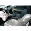 Image 6 : 06 Ford Mustang 2dr Coupe - T - RUN BD