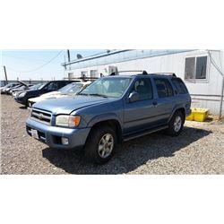 00 Nissan Pathfinder 4 Dr  SUV - T - DRIVE MC