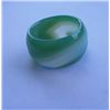 Image 2 : 24.10ct  Beautiful Jade Thumb Ring