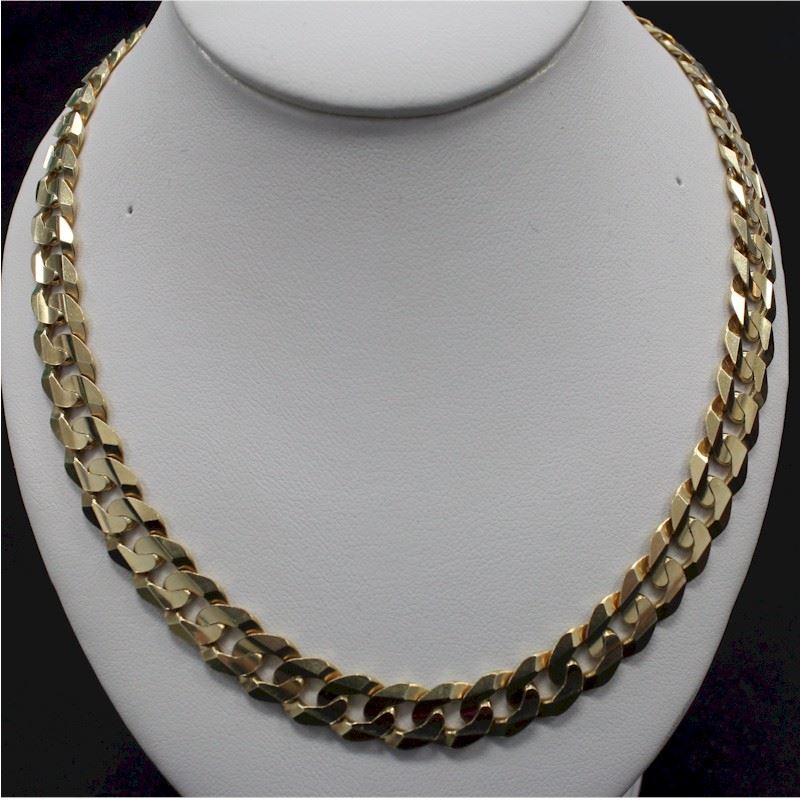 Men’s 10 karat yellow gold chain link necklace. Weighs 38.6 grams (22 inches long). Men’s 10 karat yellow gold chain link necklace. Weighs 38.6 grams (22 inches long).