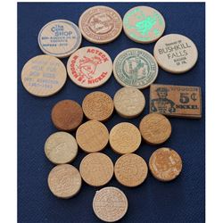 Lot of 20 x Mixed wooden tokens.