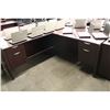 Image 2 : MAHOGANY L SHAPED EXECUTIVE DESK (RH)