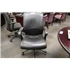 Image 2 : KEIL HAUER "DANFORTH" BLACK LEATHER MIDBACK EXECUTIVE CHAIR