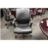 Image 2 : KEIL HAUER "DANFORTH" BLACK LEATHER MIDBACK EXECUTIVE CHAIR