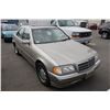 Image 2 : 1998 MERCEDES C230 ELEGANCE VIN WDBHA23G5WF683886