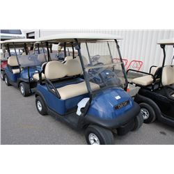 2005 CLUB CAR BLUE ELECTRIC 4 PERSON/UTILITY CART WITH CHARGER