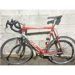 RED VITALI ROAD BIKE