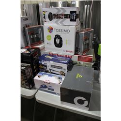 LOT OF ASSORTED SMALL APPLIANCES: KITCHEN AID 12 PIECE COOKWARE SET, OSTER CERAMIC GRITTLE, TASSIMO
