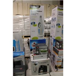 BISSLE VACUUM, TASSIMO COFFEE MAKER, HOMETICS HUMIDIFIER, SALAD SPINNER AND TRAVEL MUG SET