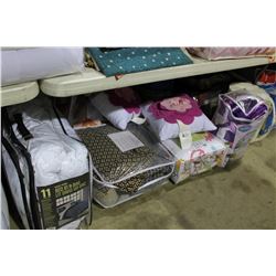 LOT OF ASSORTING BEDDING & AIR MATTRESS