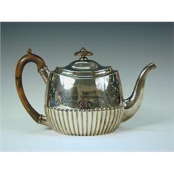A George III oval silver tea pot, London 1816, maker WM Burwash, 15.5cm high, 20ozs gross Est. 10...