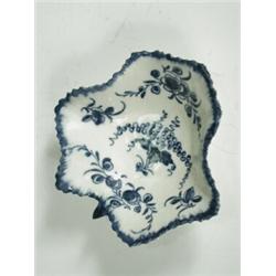 A Worcester pickle dish, of leaf shape with underglaze blue decoration, crescent mark, 8.5cm<b...