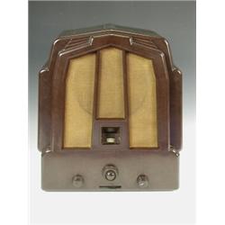 An Ekco type M.23 Bakelite radio circa 1933 Est. 200/250...