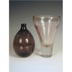 Two pieces of Finnish glass, a flared vase with air bubble patterning, signed to the base Gunn...