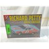 Image 3 : RICHARD PETTY DODGE CHARGER MODEL KIT