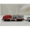 Image 2 : LOT 5 N SCALE MODEL TRAIN CARS
