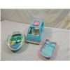 Image 1 : LOT 3 FISHER PRICE LOVING FAMILY BOATS & VAN