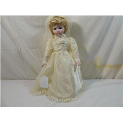 HERRITAGE COLLECTION BRIDAL DOLL