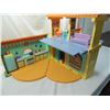 Image 2 : DORA THE EXPLORER DOLL HOUSE