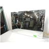 Image 1 : RECTANGLE ETCHED DETAIL MIRROR