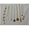 Image 2 : LOT 10 ASSORTED NECKLACES & LOCKETS