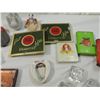 Image 2 : JACKPOT BOX ASSORTED TABACCO COLLECTIBLES