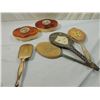 Image 1 : LOT 6 VINTAGE VANITY MIRRORS, BRUSH, BOXES
