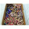 Image 2 : BOX LOT ASSORTED VINTAGE NECKLACES