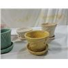 Image 3 : LOT 6 SMALL CERAMIC FLOWER POTS