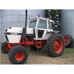 1981 CASE 2390 TRACTOR