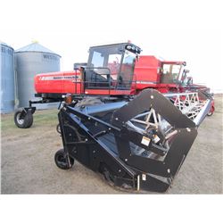 MASSEY FERGUSON 9220 25SP SWATHER