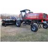 Image 4 : MASSEY FERGUSON 9220 25SP SWATHER