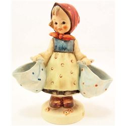 VINTAGE HUMMEL "MOTHERS DARLING" FIGURINE