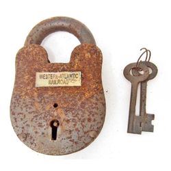 CAST IRON PADLOCK W/ WESTERN - ALANTIC RAILROAD TAG & KEYS