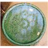 Image 2 : ANTIQUE CHINESE PORCELAIN GREEN GARDEN STOOL - POSS. 1796