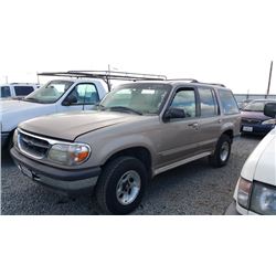 98 Ford Explorer 4 Dr  SUV - T - DRIVE