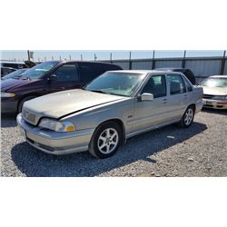 98 Volvo S70 4 Dr STD Sedan - T - DRIVE