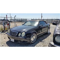 00 Mercedes-Benz CLK-Class 2dr Convertible - T - DRIVE