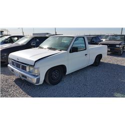96 NISSAN PICK UP - T - DRIVE