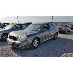04 Hyundai Sonata 4dr Sedan - T - DRIVE