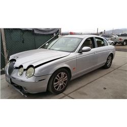 05 Jaguar S-Type 4dr Sedan - T - DRIVE