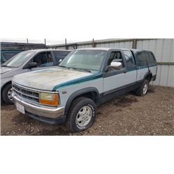 94 Dodge Dakota 2 Dr  4WD Extended Cab SB - LS - NR