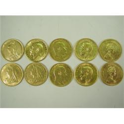 Two full sovereigns dated 1895 and 1914 Est. 120/140...