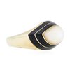 Image 2 : 14KT Yellow Gold  Mother of Pearl and Onyx Ring