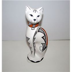 NATIVE AMERICAN ACOMA PUEBLO CAT POTTERY FIGURINE