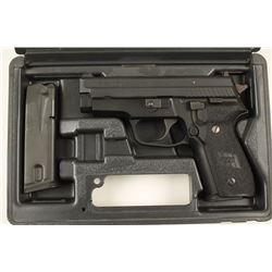 Sig Sauer 229 Cal: 40S&W SN: AC13298