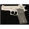 Image 1 : Smith & Wesson 659 Cal: 9mm SN: TAW8067