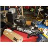 Image 1 : CAMPBELL HAUSFIELD 3/4 HP COMPRESSOR - 3 GAL