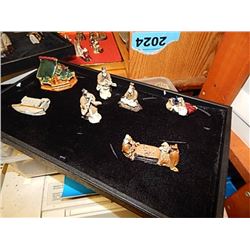 TRAY OF ASSORTED MUN MEN and other - 7 pc