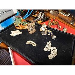 TRAY OF ASSORTED MUN MEN and other - 8 pc